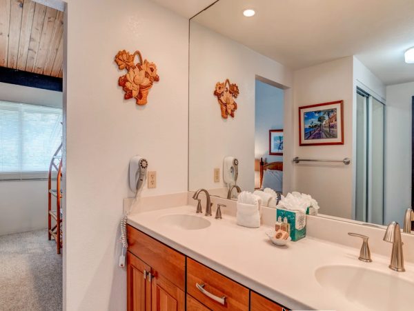 Luxury Maui Retreat in Kahana - Perfect for Large Groups